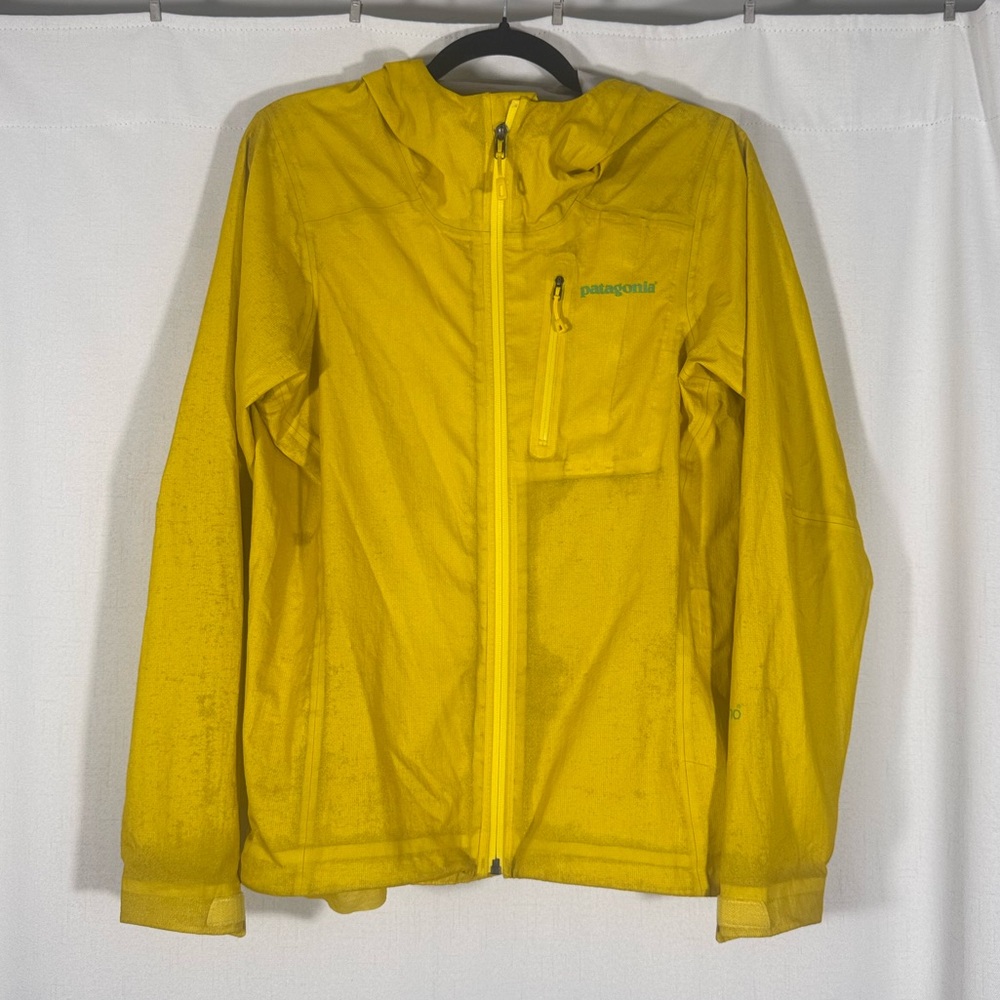 Patagonia Women’s Yellow Ultralight Trail Jacket